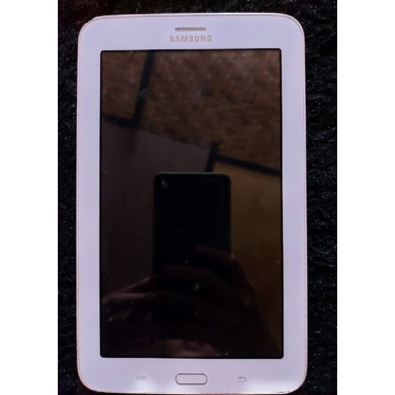 Samsung Galaxy Tab 3 Lite second
