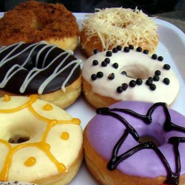 DONAT MADU