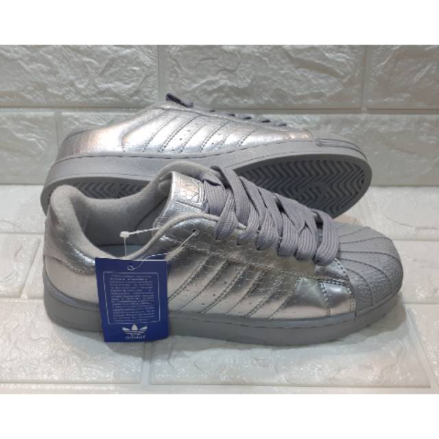 Sepatu Adidas Super Stars Silver Import Ori China