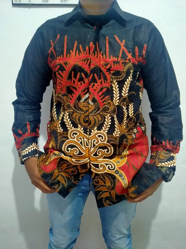 Kemeja Dayak Tribal Sogan Batik Pria Lengan Panjang Series