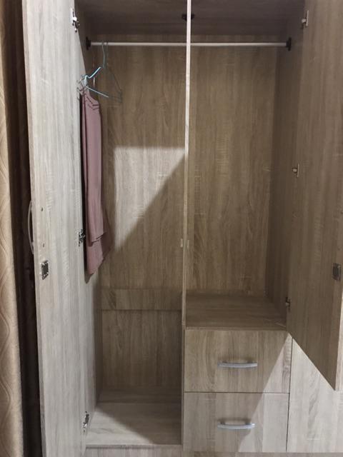 Lemari Pakaian 3 Pintu Cermin Lp 328