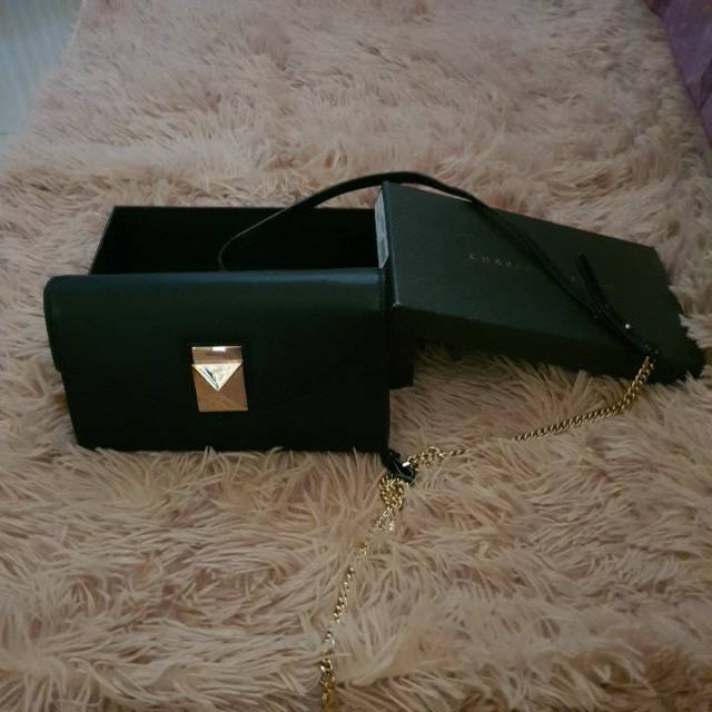Dompet tas Charles & Keith