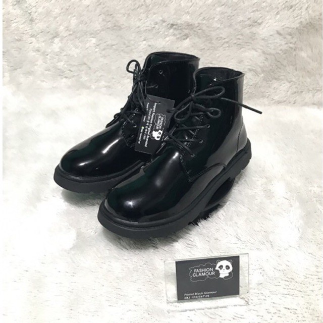 BT50 SEPATU BOOTS IMPORT WANITA KOREA GLOSSY VELVET ORIGINAL BRITISH INGGRIS MARTIN