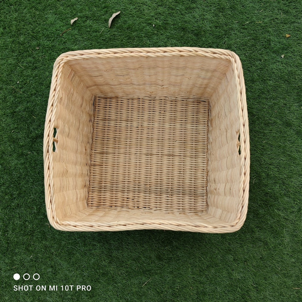 Kerajinan Tangan Rotan - Keranjang Storage Box Serbaguna - 32x36x25cm