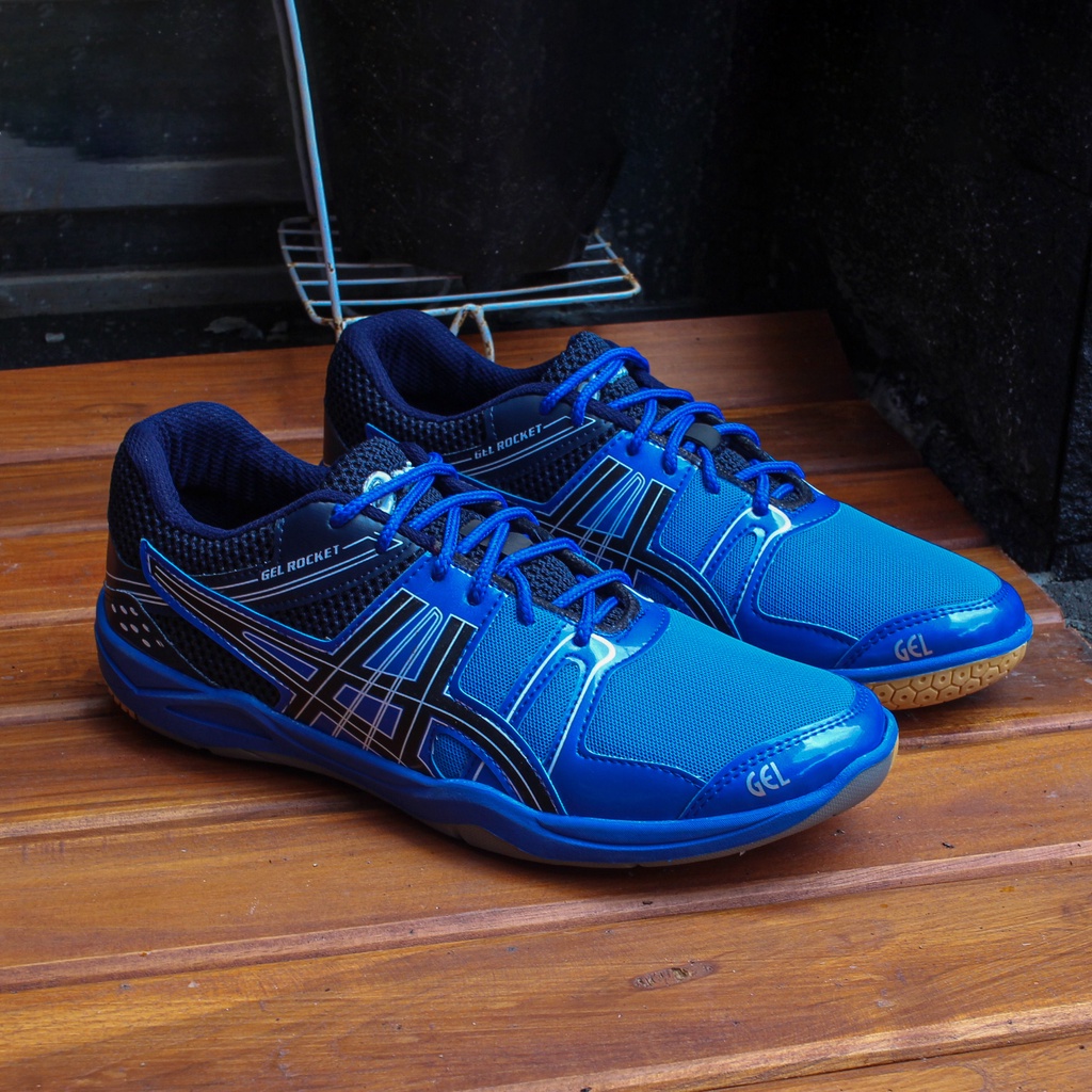 sepatu olahraga pria sepatu running laki laki sepatu badminton