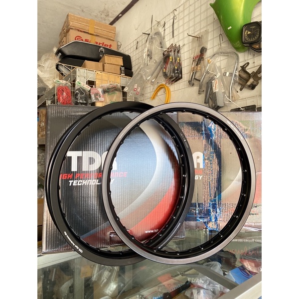 VELG TDR 160 / 185 RING 17 HITAM GLOSSY