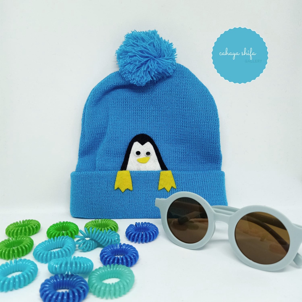 KUPLUK ANAK BAYI MOTIF PENGUIN / KUPLUK TOPI BEANIE HAT MOTIF PENGUIN