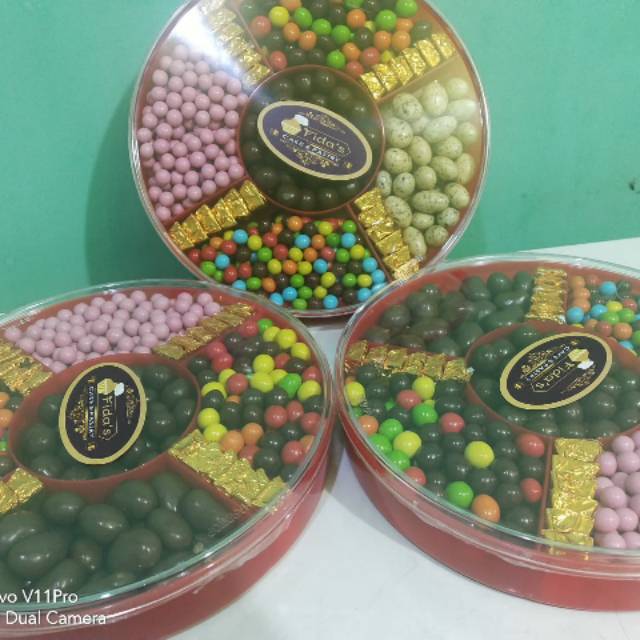 

Paket coklat tray