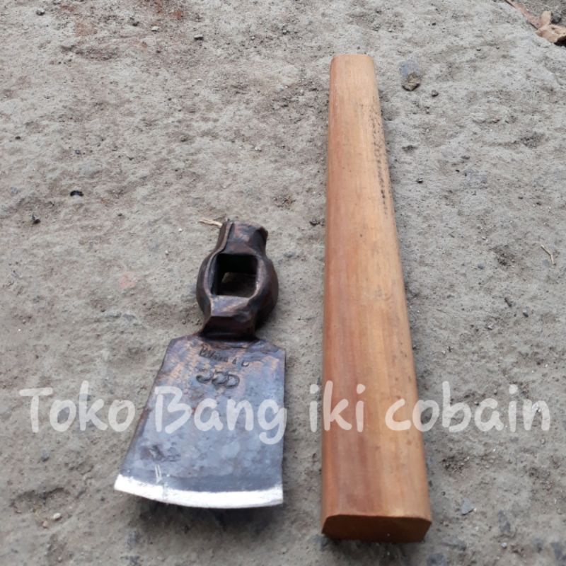 Petel / Rimbas Kayu 555 bahan Baja Cangkul Taman