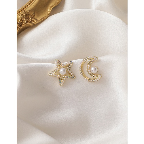 LRC Anting Tusuk Fashion Gold Coloren Stars And Moon Asymmetric Laser P25150