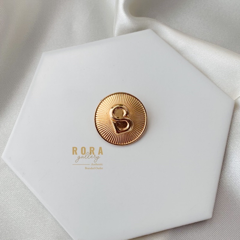 Rora PART 1 NEW BROOCH | BROS BUTTONSCARVES | Rora Gallery-Q rosegold