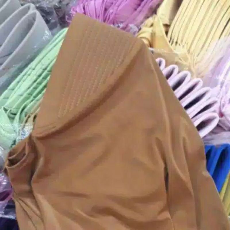 Jilbab Instan simple Pet Mini Hitam Hijab Sport Olahraga Wanita-Coksu