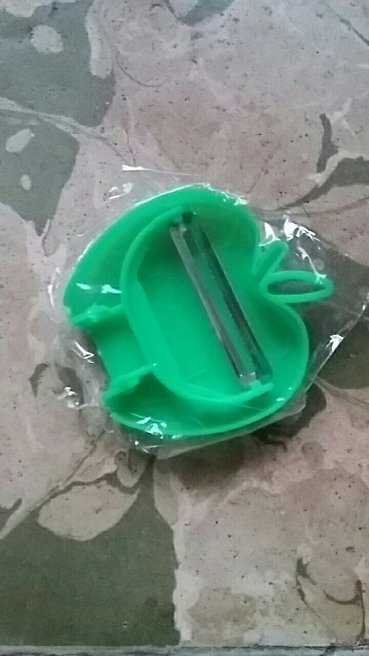 Kasimurah K178 Pengupas Buah Bentuk Apel Lipat Souvenir Pernikahan Wedding Parutan Buah Import Murah