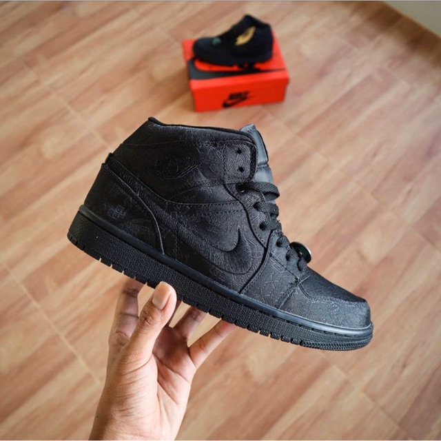 NIKE JORDAN 1 CHEN CLOT BLACK PERFECT KICK IMPORT HIGH QUALTY / NIKE AIR JORDAN / SNEAKERS MURAH