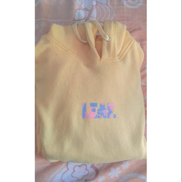 Hoodie leaf