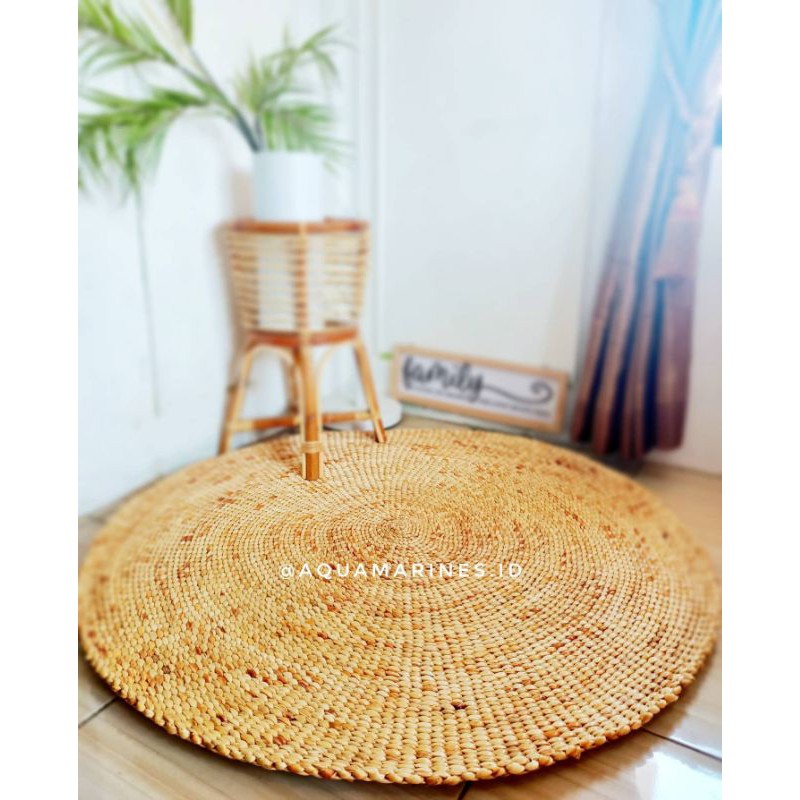 Rug eceng gondok / karpet bulat eceng gondok / rug anyam eceng gondok