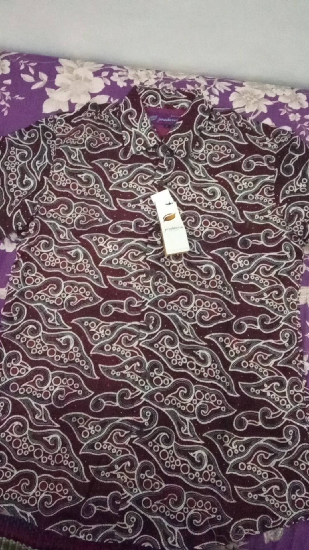Pradawita Batik Kemeja Slim Fit Aster 4b-merah