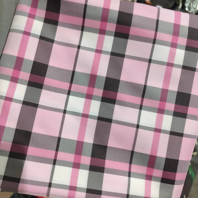 BAHAN KAIN PARASUT MOTIF KOTAK PINK PREMIUM METERAN / YARD / GULUNGAN / BAHAN KAIN DALAMAN KOTAK