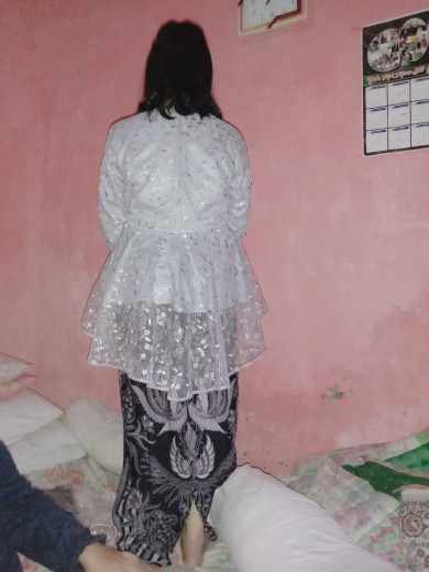 Termurah Ori (ada Anaknya) Batik Couple Andhini  Couple Anabel Kebaya Modern Batiksumberurip