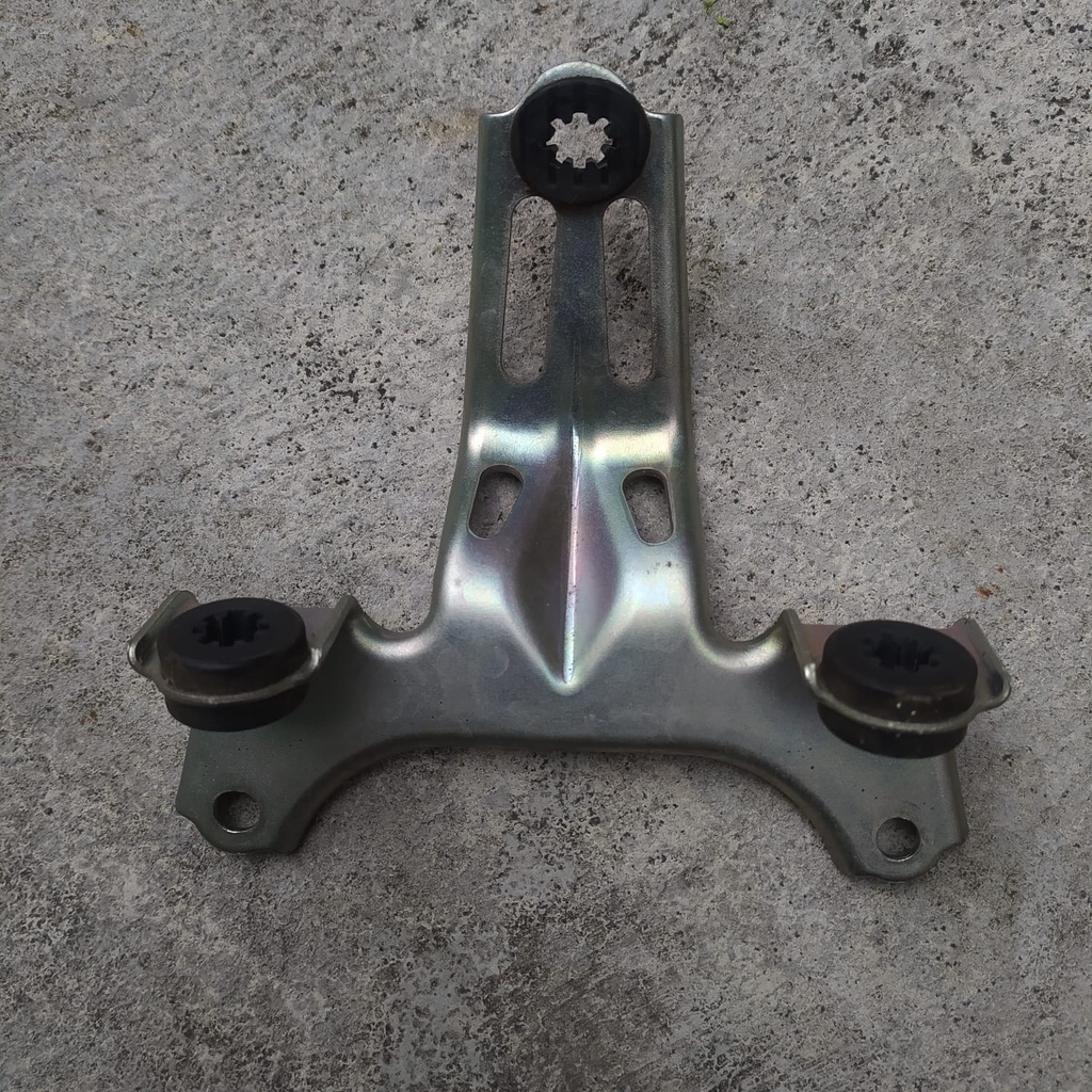 breket dudukan stoplamp lampu belakang honda CBR 150 R Old original copotan motor