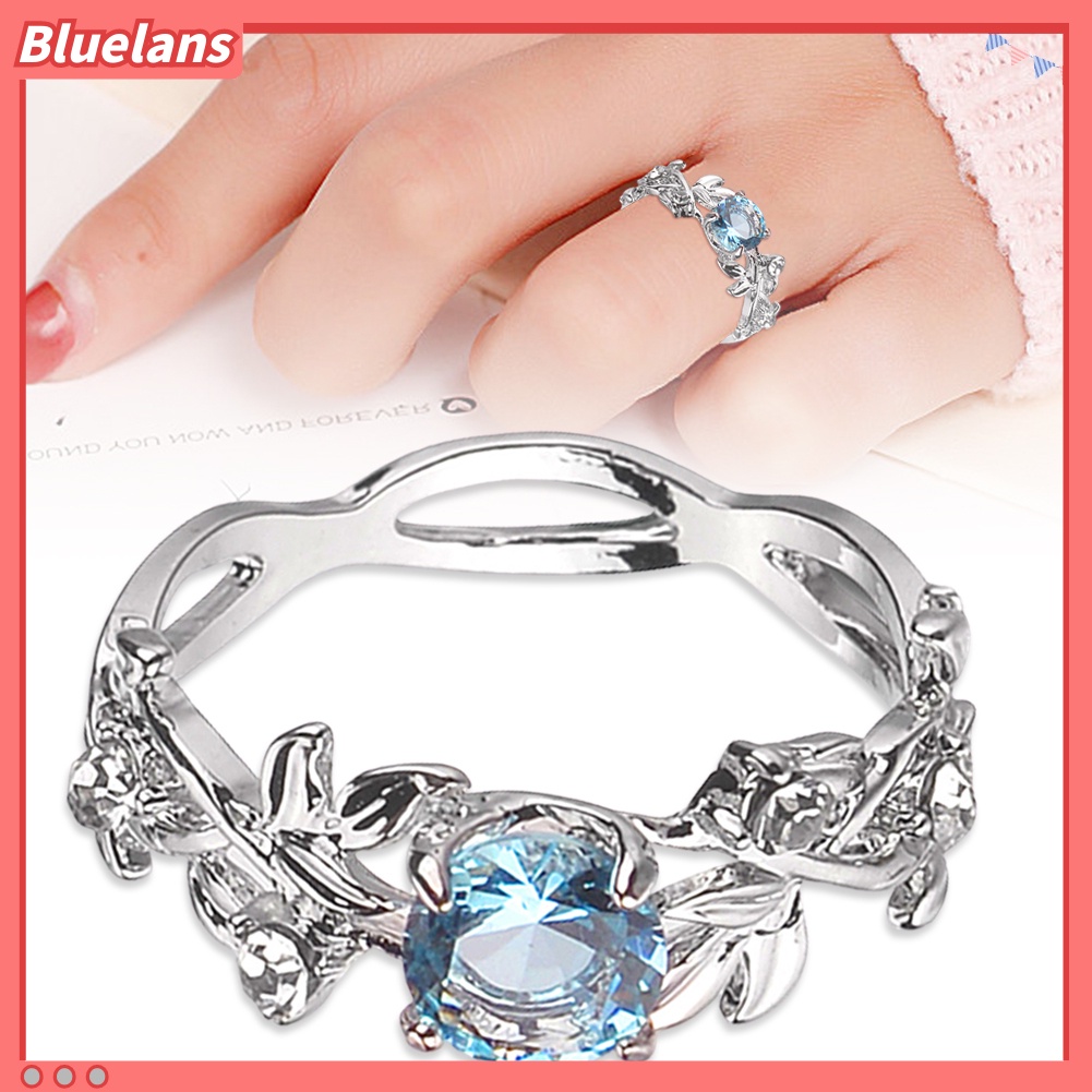 Bluelans Cincin Desain Daun Hollow Out Bahan Alloy Aksen Berlian Imitasi Untuk Wanita