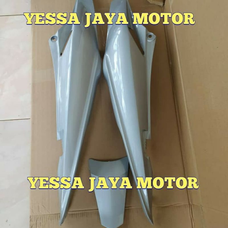COVER BODY REVO LAMA / BODY REVO OLD / BODY KANAN KIRI REVO LAMA / BODY HONDA REVO / HONDA REVO