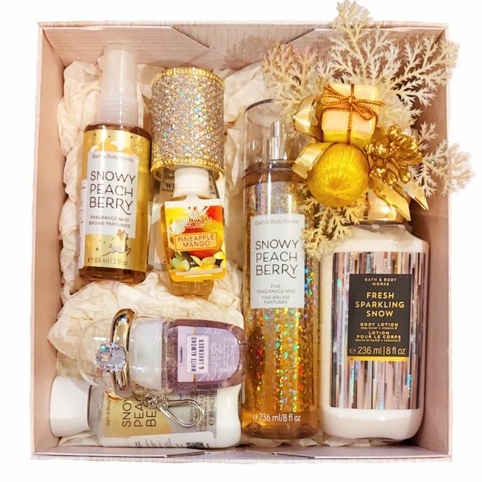 

CHRISTMAS NEW YEAR BBW GIFT SET HAMPERS PAKET NATAL TAHUN BARU 15/50 DGFXG6563