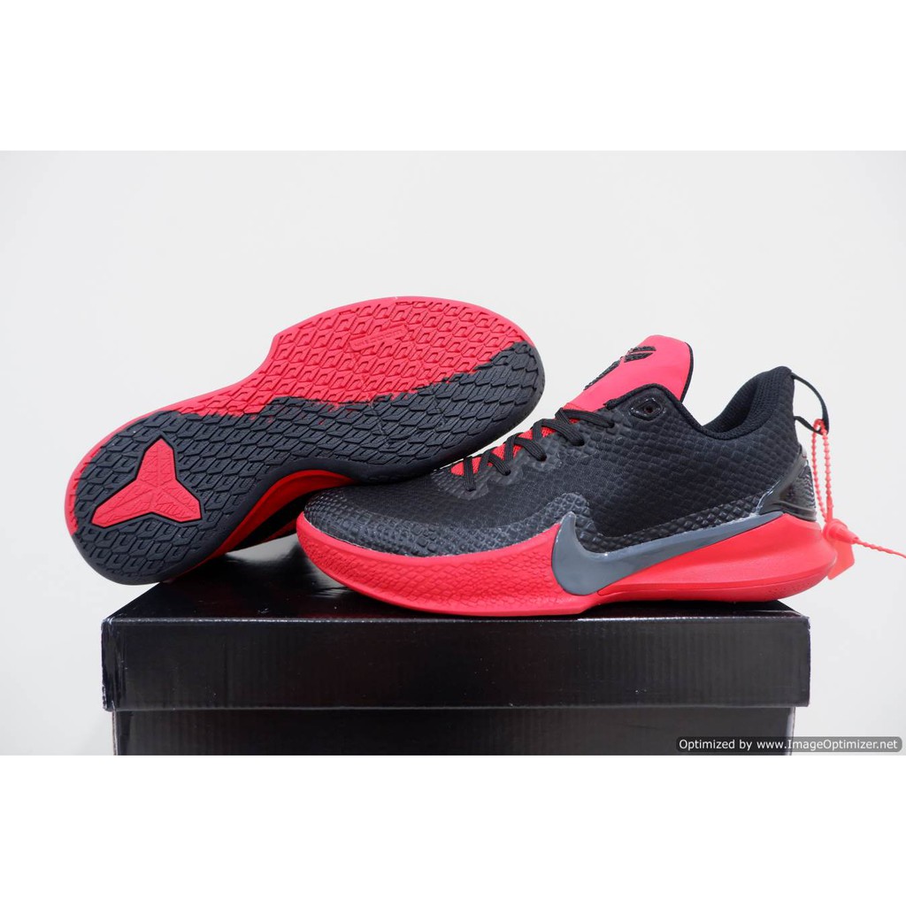 NIKE KOBE MAMBA FOCUS LOW BLACK RED