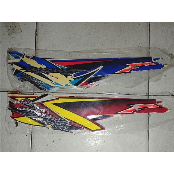 SALE -  Striping lis&amp;Stiker Body&amp;Stiker Satria Fu 150 2006 Lokal