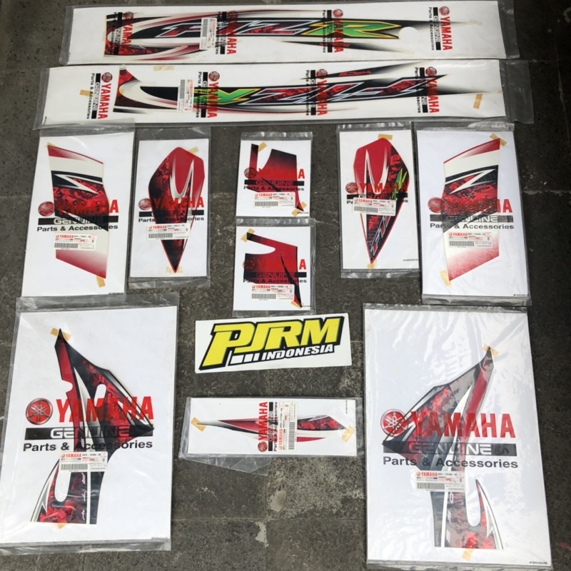 Striping F1ZR Original 2005 Merah Putih Red Cocktail