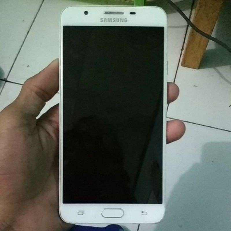 Samsung J7 Prime Minus