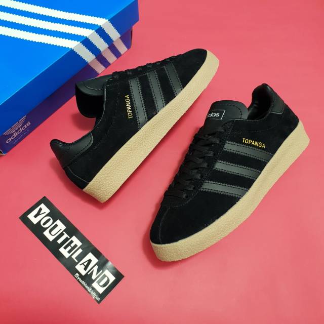 adidas topanga black