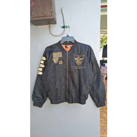 Bomber jacket flying tiger avirex thrift