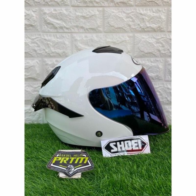 Helm kyoto merk DYR " PAKET GANTENG"