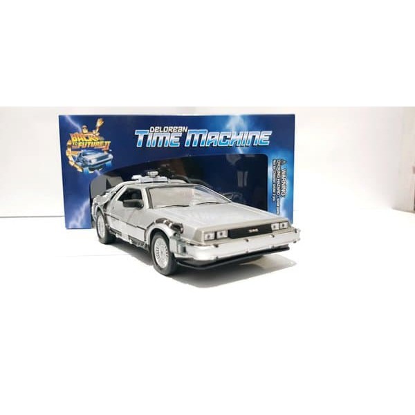Welly Skala 24 Delorean Time Machine Back To The Future II