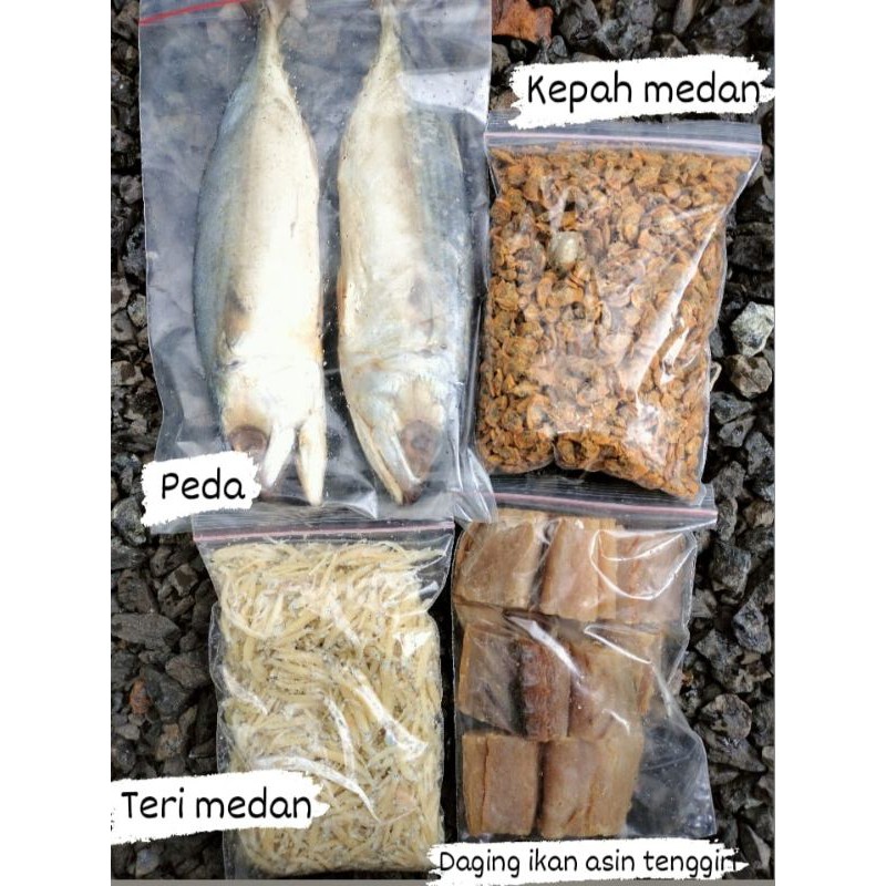 

paket hemat Aneka ikan asin serba 50.000 (Peda,teri medan, tenggiri daging, kerang medan)