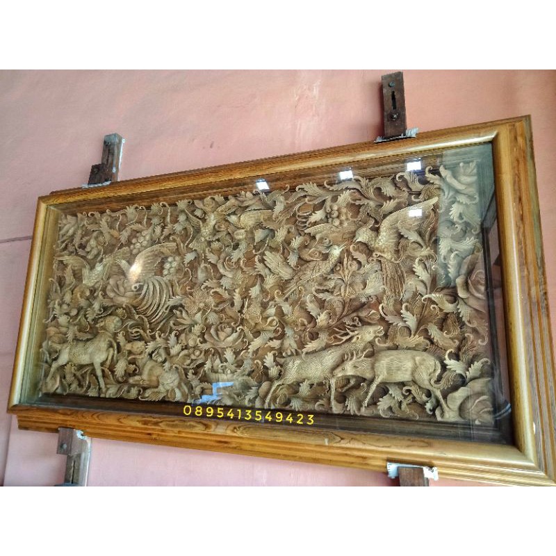 Relief Jati Motif Fauna
