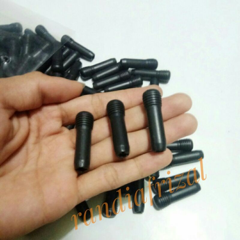 Tarikan Cabutan Door Lock Pintu mobil Daihatsu Taruna Warna Hitam