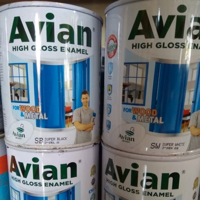 CAT KAYU DAN BESI AVIAN 1 KG