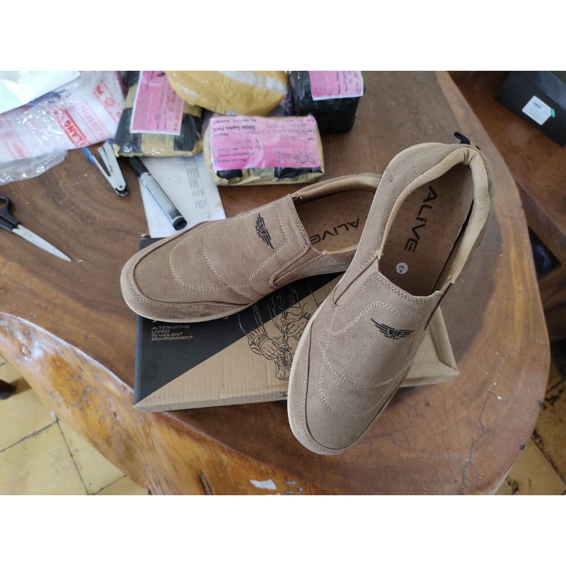 SEPATU NELSON BROWN BY ALIVE SOPHIE