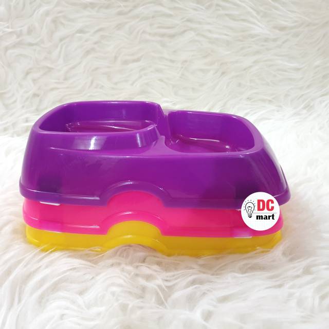 Pet Dispenser Kecil / Pet Feeder Tempat Makan Kecil