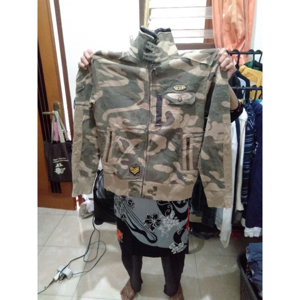 Jaket Army kissmark