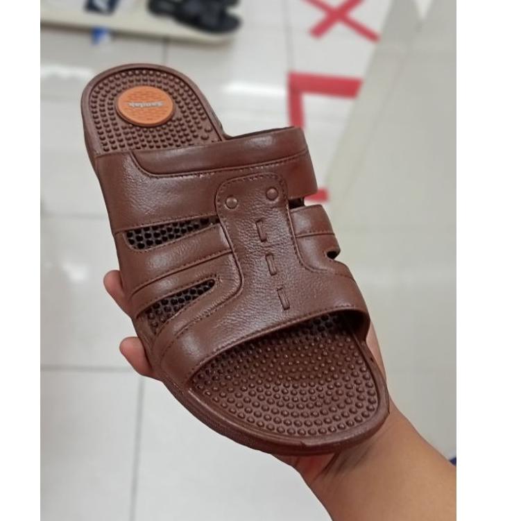 sandal karet pria dewasa sandak by bata E08I