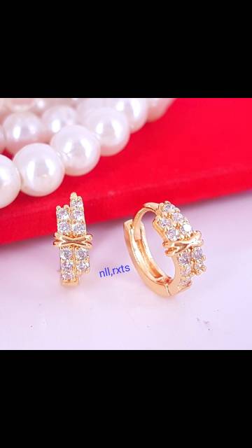 Anting bulat titanium kode 03 awet,tahan lama,