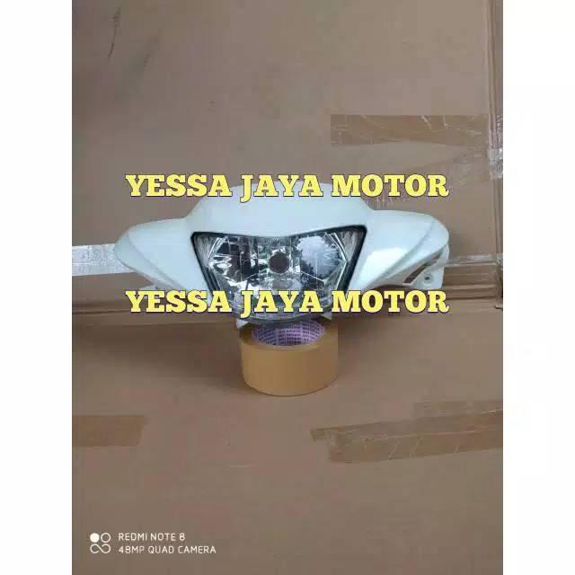 Batok depan Mio j plus lampu depan Warna putih