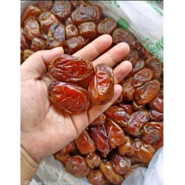 

Kurma madu mesir 1kg /kurma mesir golden valley/grosir kurma mesir madu murah