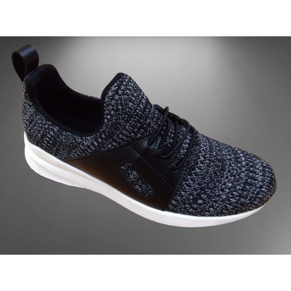 Sepatu sneakers zonia