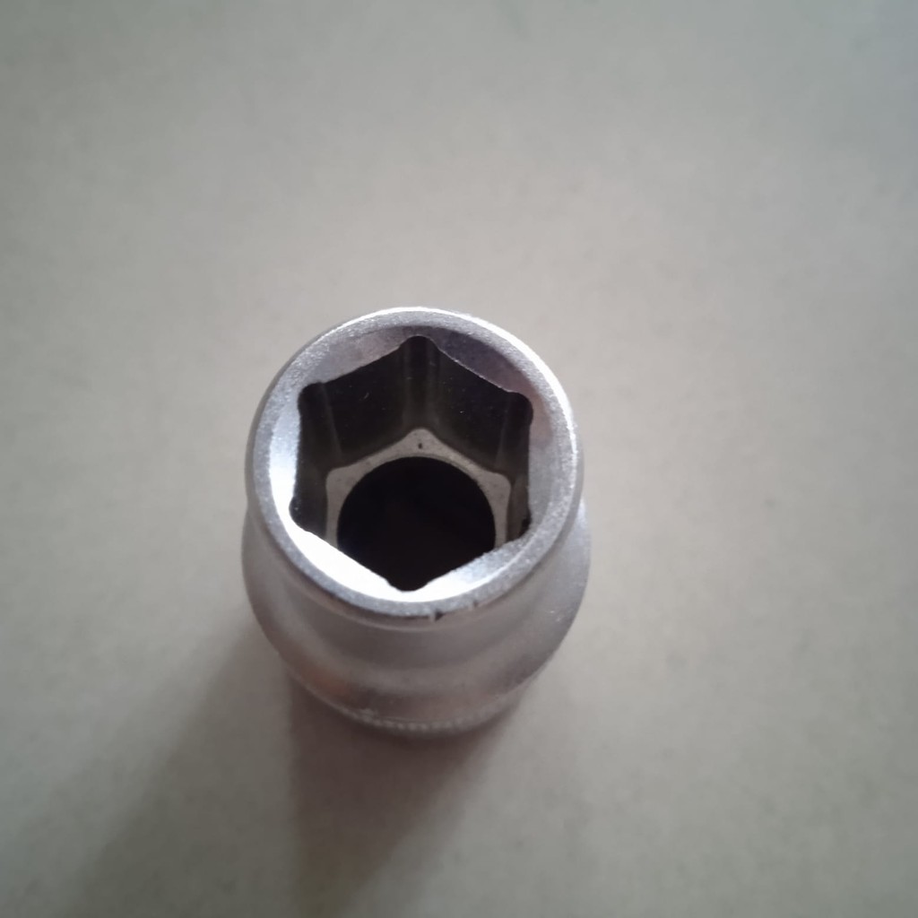 Mata kunci engkol shock 11 mm merk Tekiro