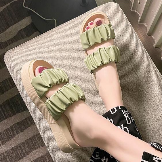 TBIG [COD] Sandal Slip On Wedges KIRASANDAL Wanita Sepatu Korea Style Sekolah Kuliah