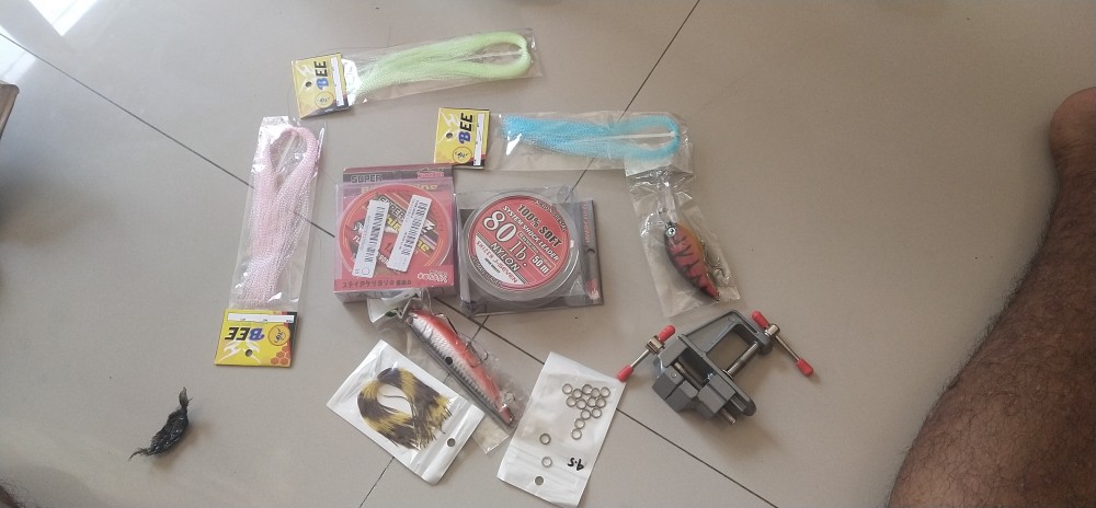 Tanggem Ragum Mini Alat Penjepit Vice Catok Buat Assisst Hook